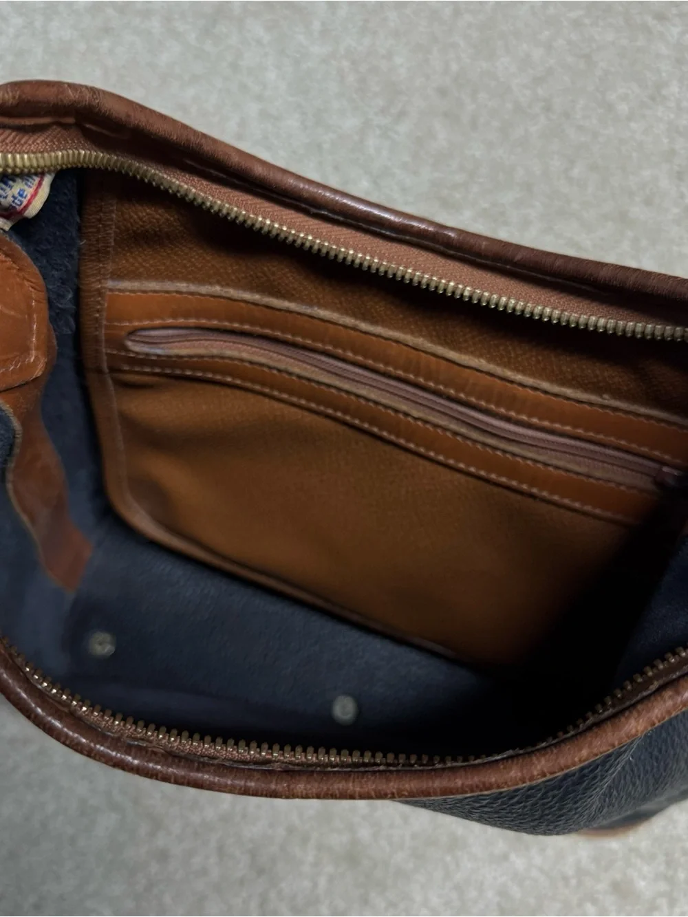 Dooney & Bourke great black